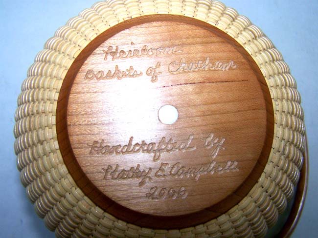 A Beautiful Contemporary Nantucket Basket by noted Cape Cod artist Kathy Campbell — image 3
